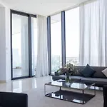 Park Residences شقة *