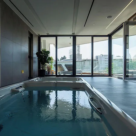 Park Residences Apartment *